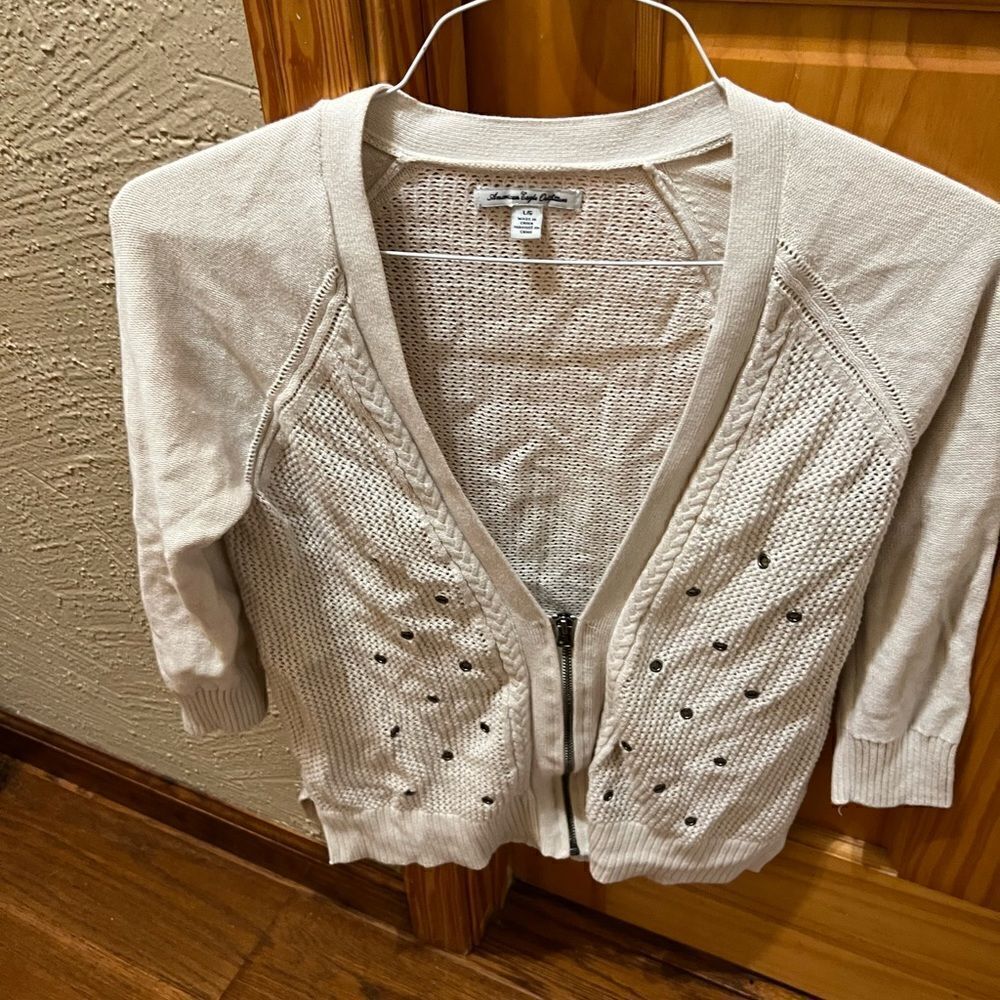 American Eagle zip up cream colored sweater size large